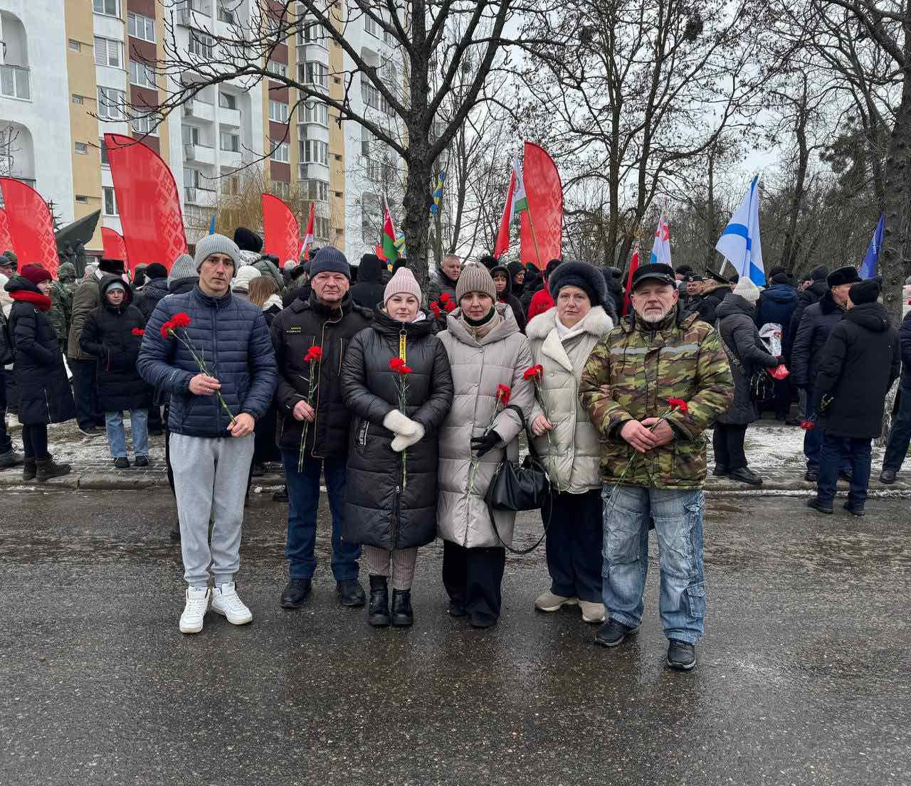 Представители трудового коллектива, общественных организаций ОАО “Бобруйский мясокомбинат” приняли участие в митинге, посвящённом Дню памяти воинов – интернационалистов